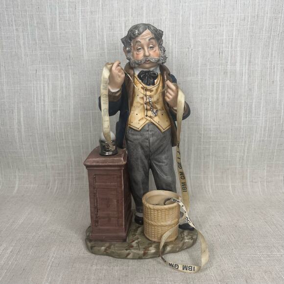 Vintage 60s Pucci Bisque Porcelain Figurine The Tycoon Japanese Capodimonte 3464 - Picture 5 of 15